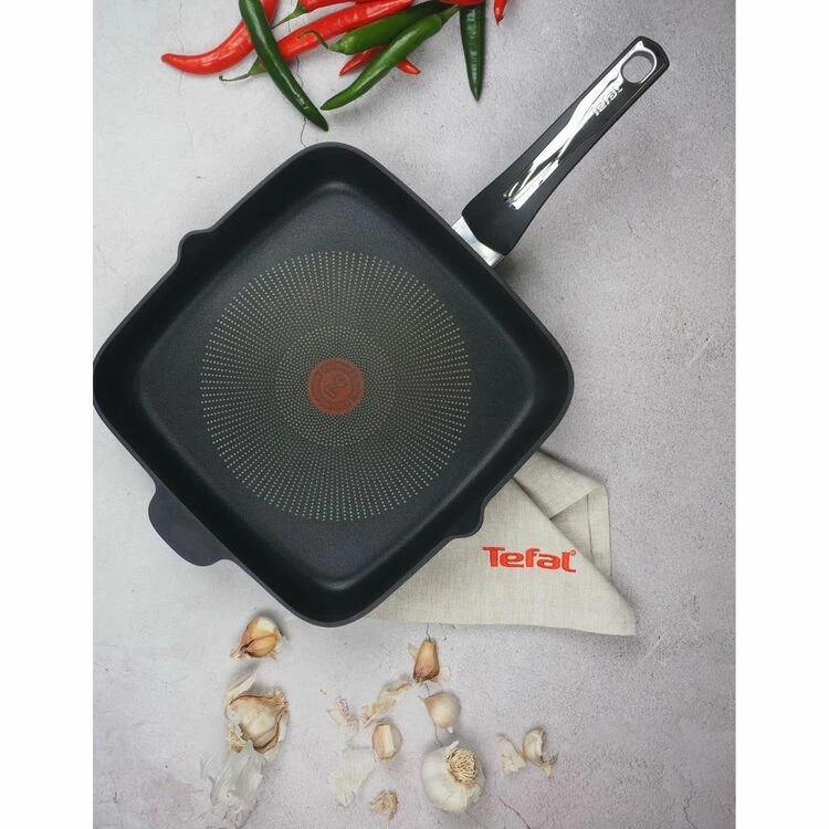 Tefal Premium Specialty Cast Aluminium Induction Deep Square Grill 28 Cm 4 Tefal Premium Specialty Cast Aluminium Induction Deep Square Grill 28 Cm - Image 2