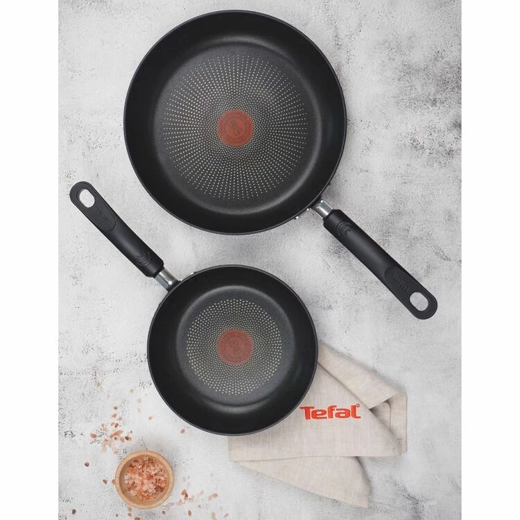Tefal Specialty Hard Anodised Non-Stick Frypan Twin Pack 20 Cm & 26 Cm 4 Tefal Specialty Hard Anodised Non-Stick Frypan Twin Pack 20 Cm & 26 Cm - Image 2