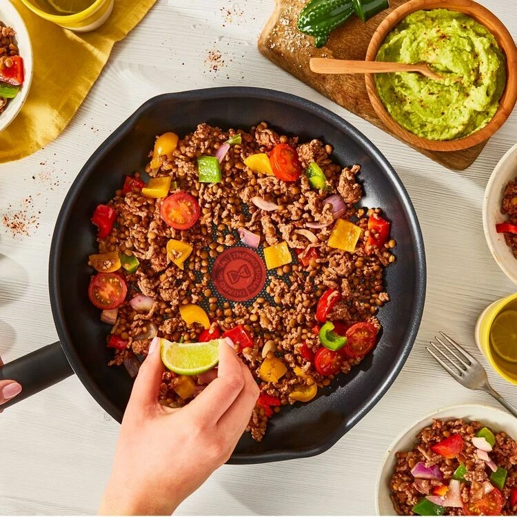 Tefal Family Day Non-Stick Frypan 28cm 5 Tefal Family Day Non-Stick Frypan 28cm - Image 3