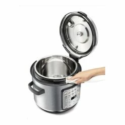 Breville The Fast Slow Go Pressure Cooker BPR680BSS